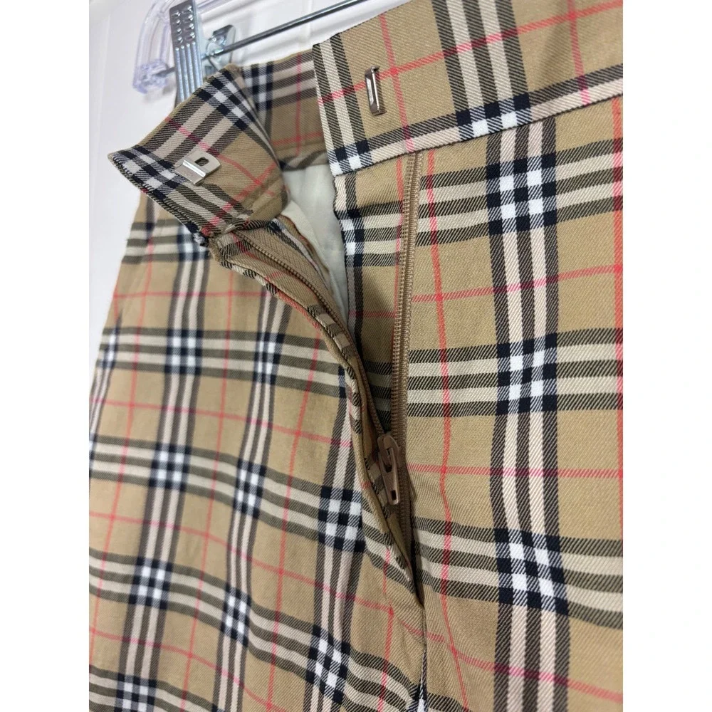 Vintage Burberry Golf Nova Check Shorts US 6 Tan Plaid High Rise Bermuda Cotton